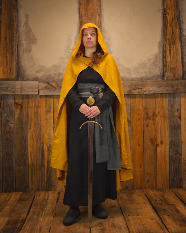 Dame Cloak