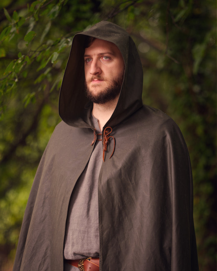 Bazaar Cloak Elite Waxed Canvas Cloak – Fell & Fair