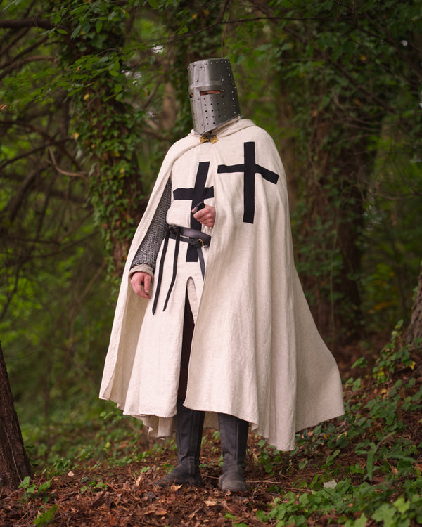 Cloaks and Capes – Fell & Fair